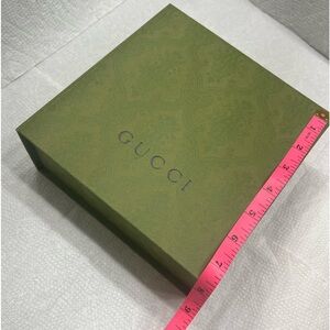 GUCCI MAGNETIC BOX